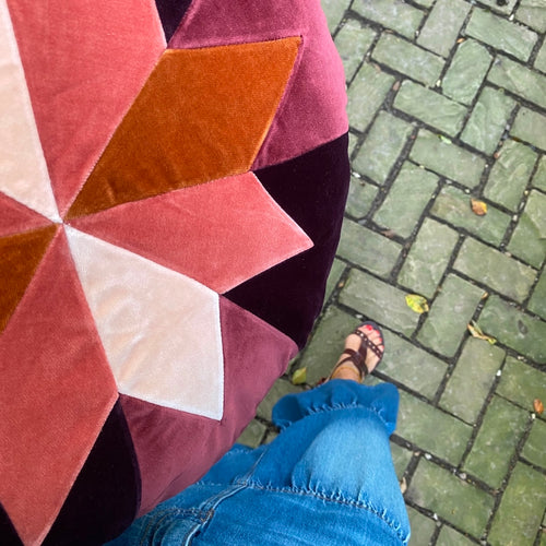 Star burnt orange Ø 60 cm.