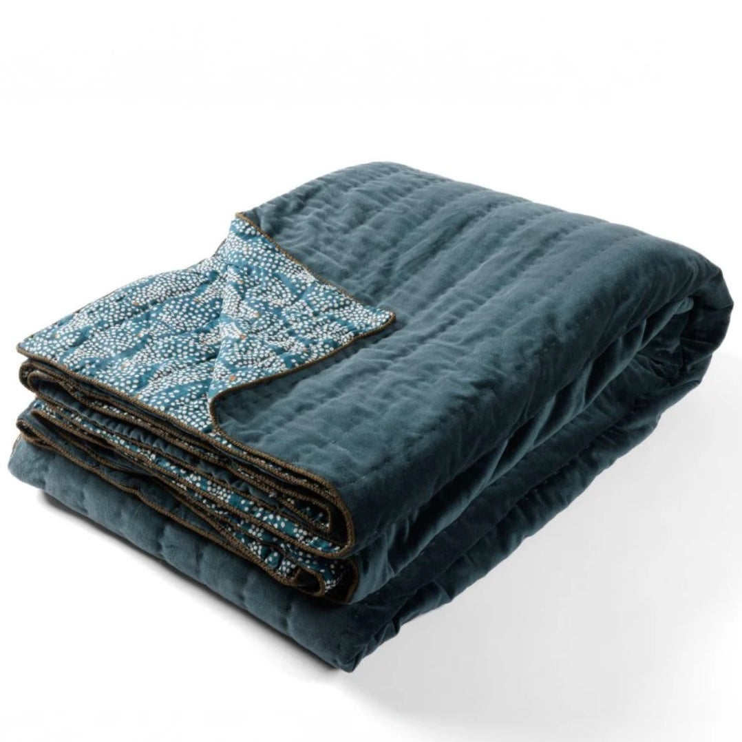 Reiko - stort quiltet sengetæppe dark dark blue