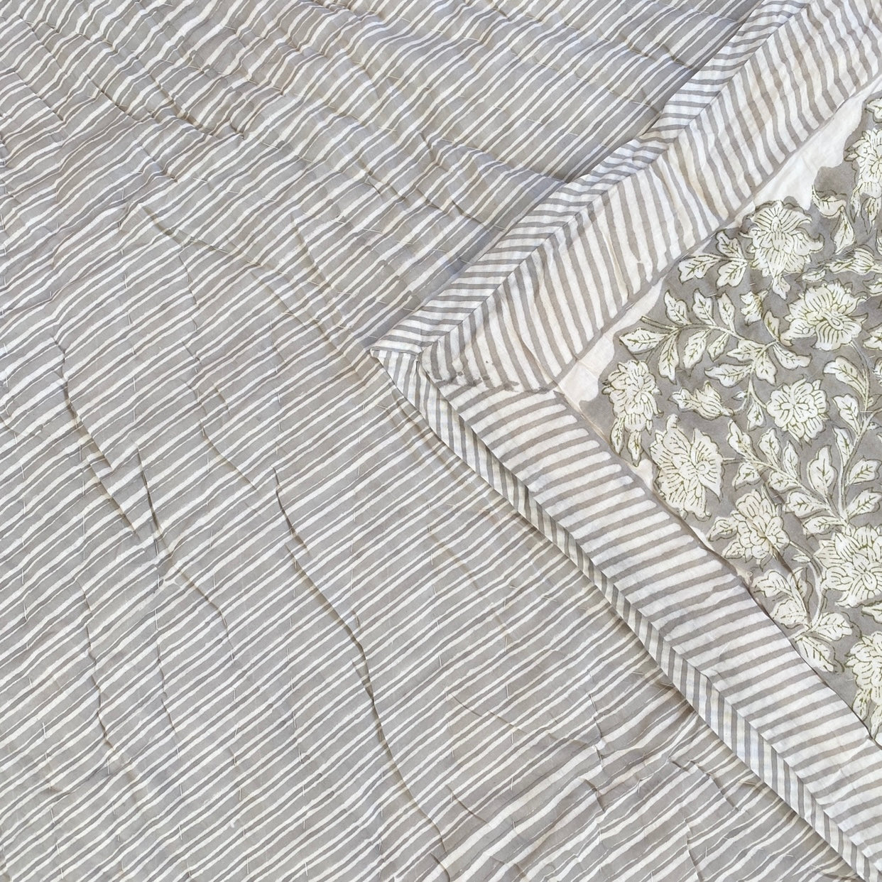 Roomers vattæppe dobbeltseng - Grey Fusion Size 2.7 x 2.7 M.