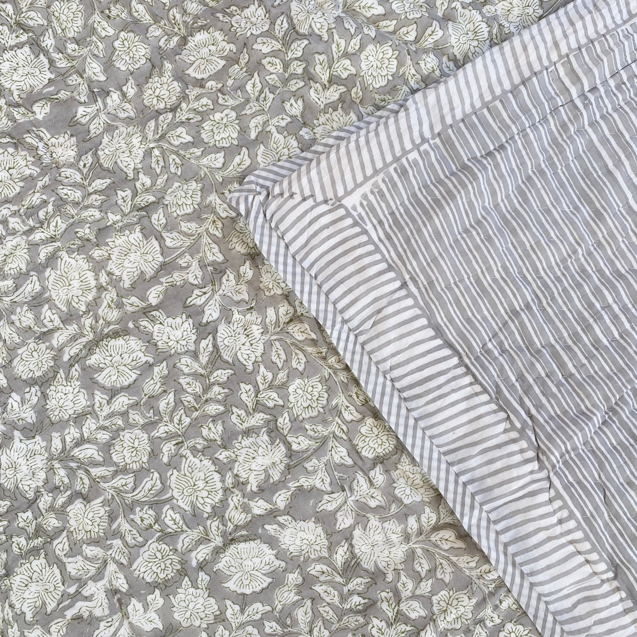 Roomers vattæppe dobbeltseng - Grey Fusion Size 2.7 x 2.7 M.