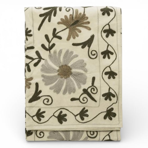 Suzani embroidered Madam Stoltz No 1 - 1.8 x 1.3 M