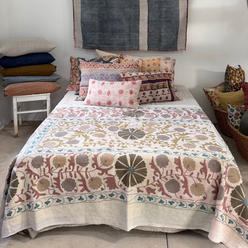 Kantha Suzani tæppe No 45 - 2.3 x 1.6 M