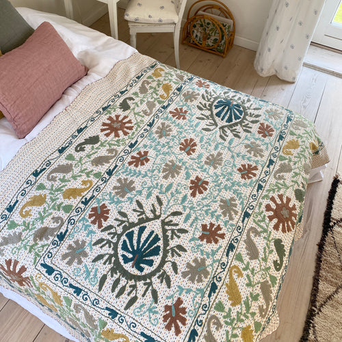 Suzani sengetæppe No 4 - 2.25 x 1.5 M