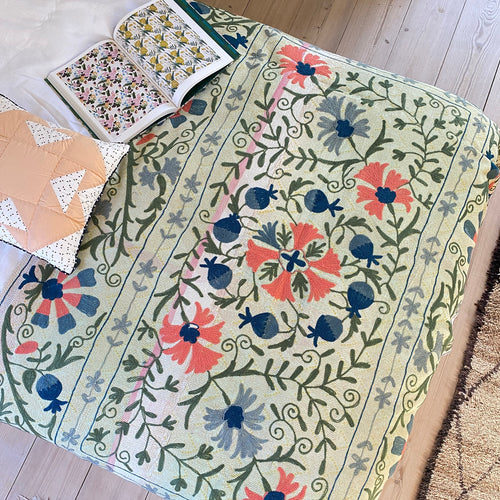 Kantha Suzani Sengetæppe No 37 - 2.2 x 1.4 m.